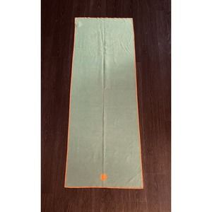 Yogitoes Skidless Yoga Mat Towel 24x66 Green Orange Accents